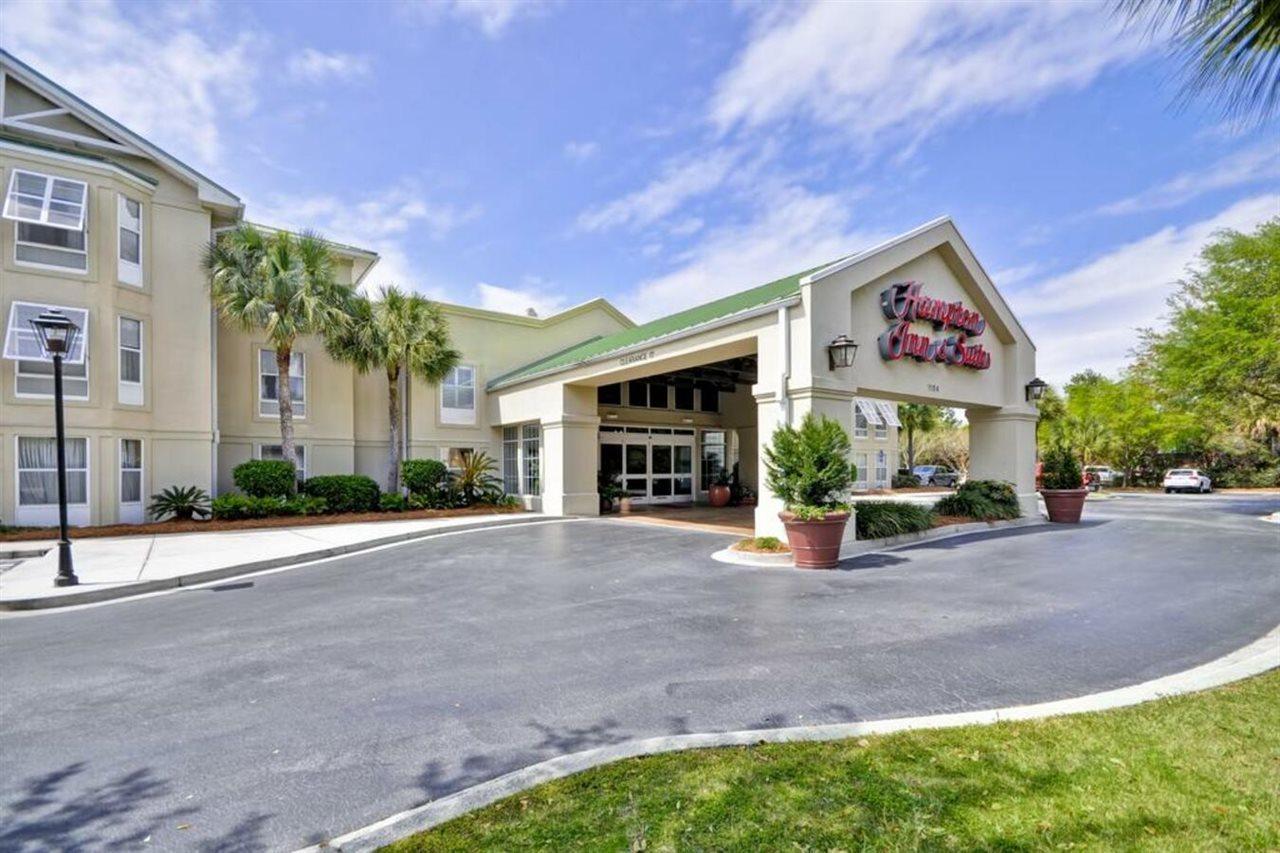 Hampton Inn Маунт Плезант Екстериор снимка